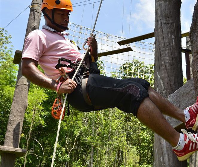 Hotel Springfield Village Golf & Spa 3