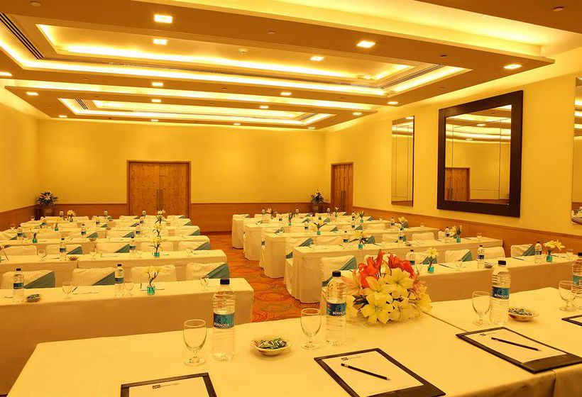 The Metropolitan Hotel New Delhi 16