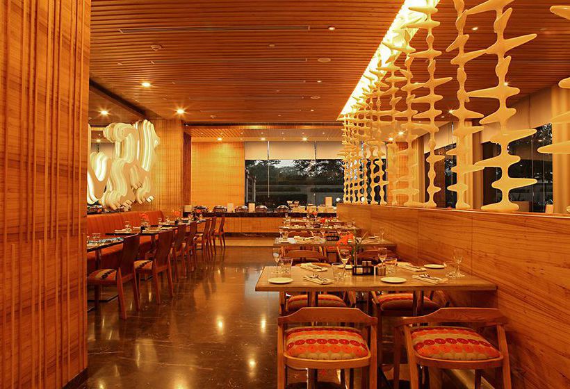 The Metropolitan Hotel New Delhi 19