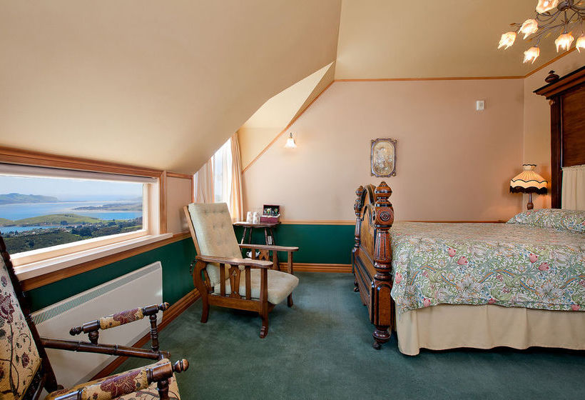 Hotel Larnach Castle Lodge 3