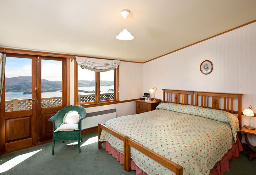 Hotel Larnach Castle Lodge 4