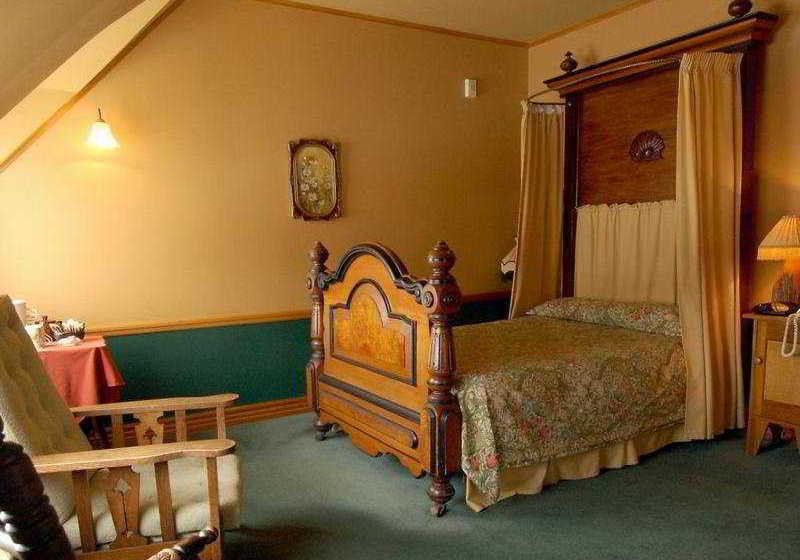 Hotel Larnach Castle Lodge 9