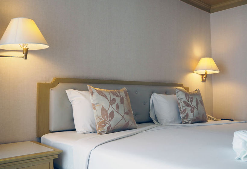 City Beach Resort 12