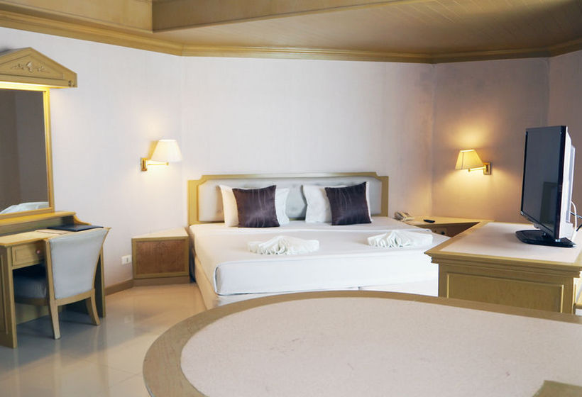 City Beach Resort 14