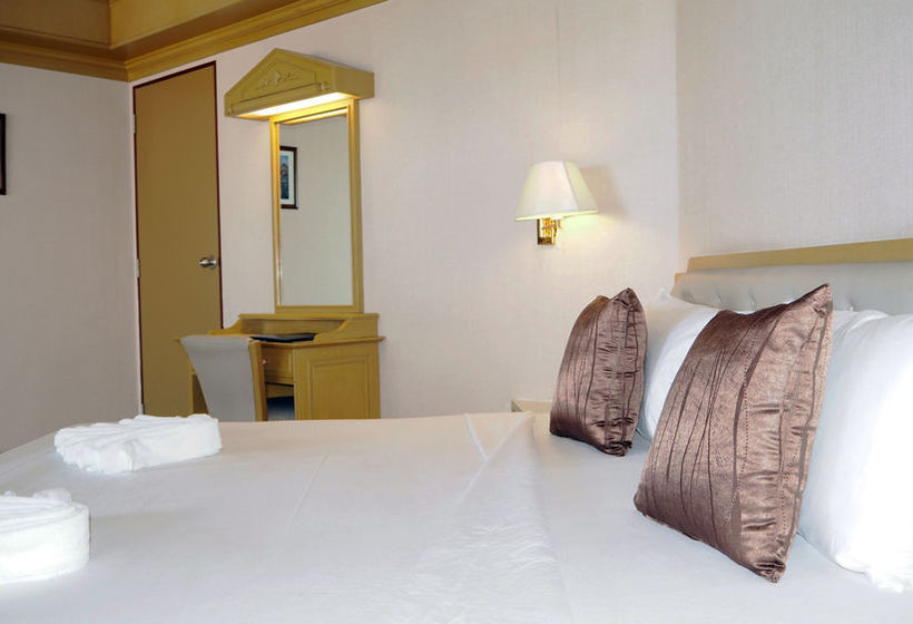 City Beach Resort 15