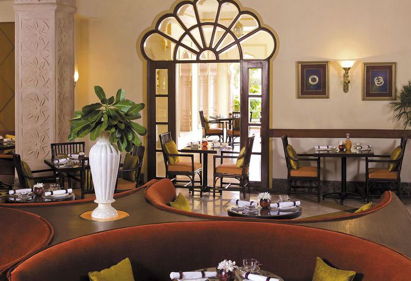 Hotel Vivanta by Taj Hari Mahal 3