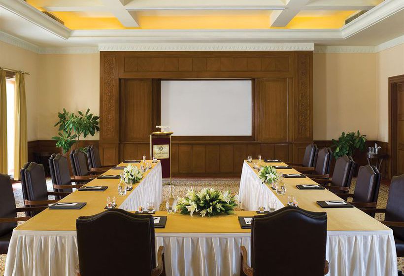 Hotel Vivanta by Taj Hari Mahal 4