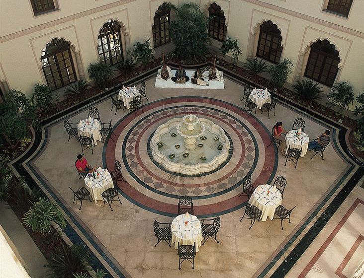 Hotel Vivanta by Taj Hari Mahal 7