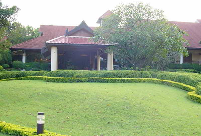 Pavilion Rim Kwai Resort 12