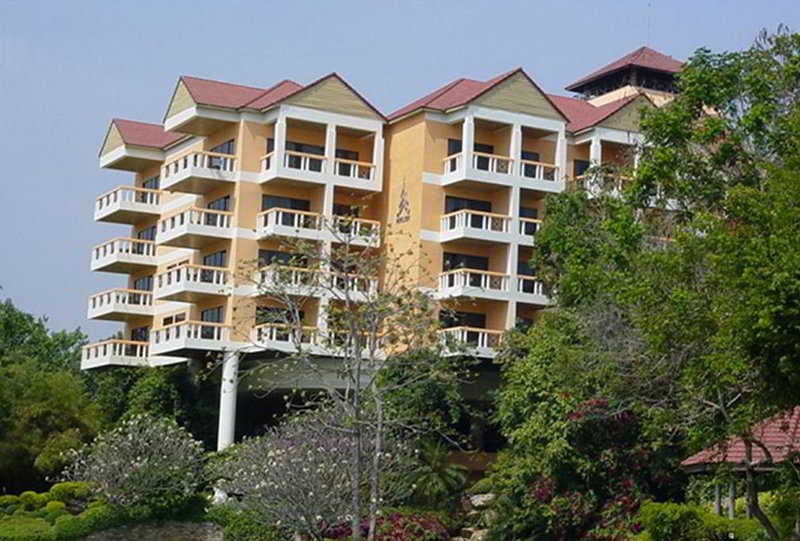Pavilion Rim Kwai Resort 13