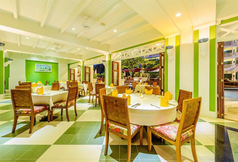 Hotel Andaman Seaview 11