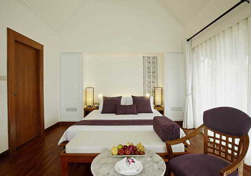 Hotel Central Karon Village 13