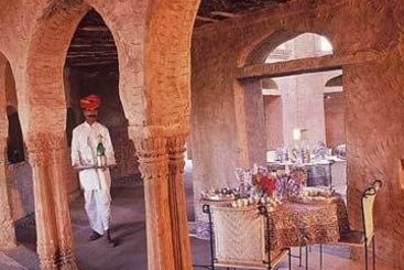 Resort WelcomHeritage Khimsar Fort 11