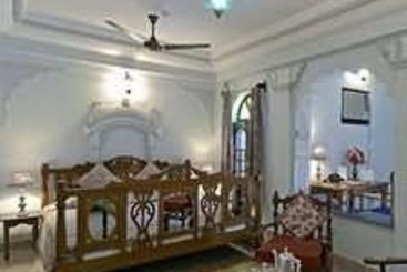 Resort WelcomHeritage Khimsar Fort 12