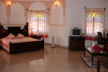 Resort WelcomHeritage Khimsar Fort 4