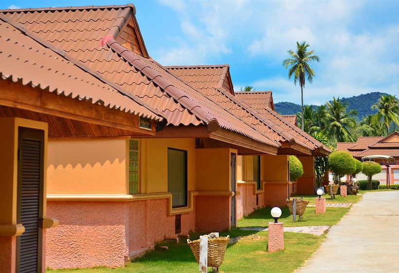 Aiyapura Resort & Spa 10