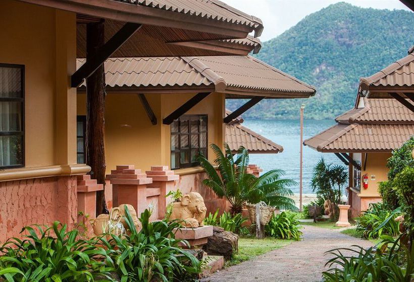 Aiyapura Resort & Spa 16