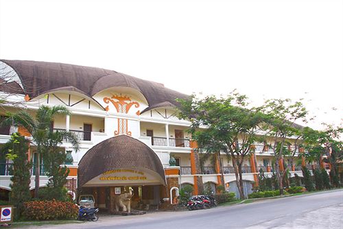 Koh Chang Resort & Spa 1