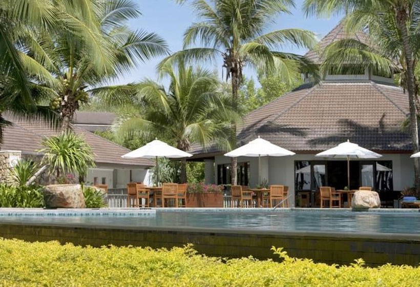 Dusit Thani Krabi Beach Resort 11