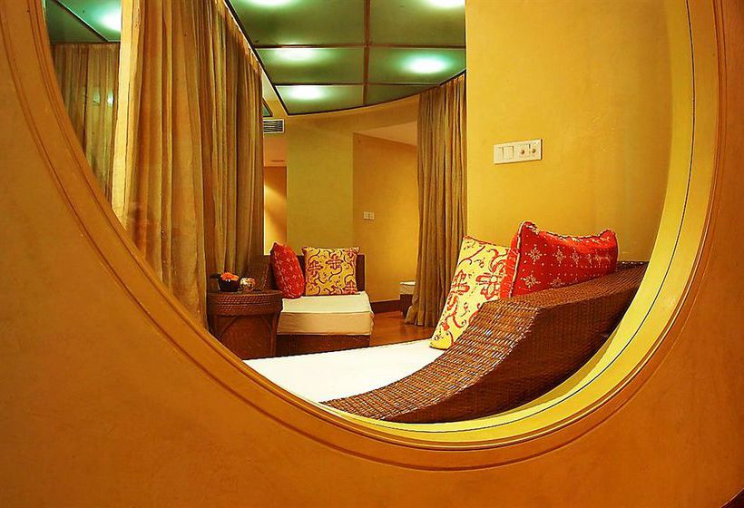 Hotel The Park Chennai 15