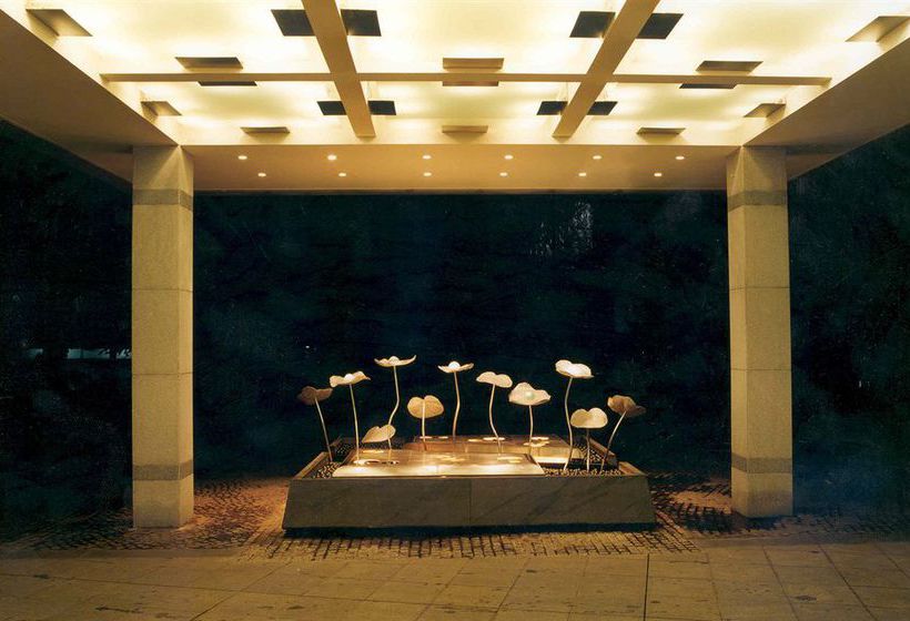 Hotel The Park Chennai 18