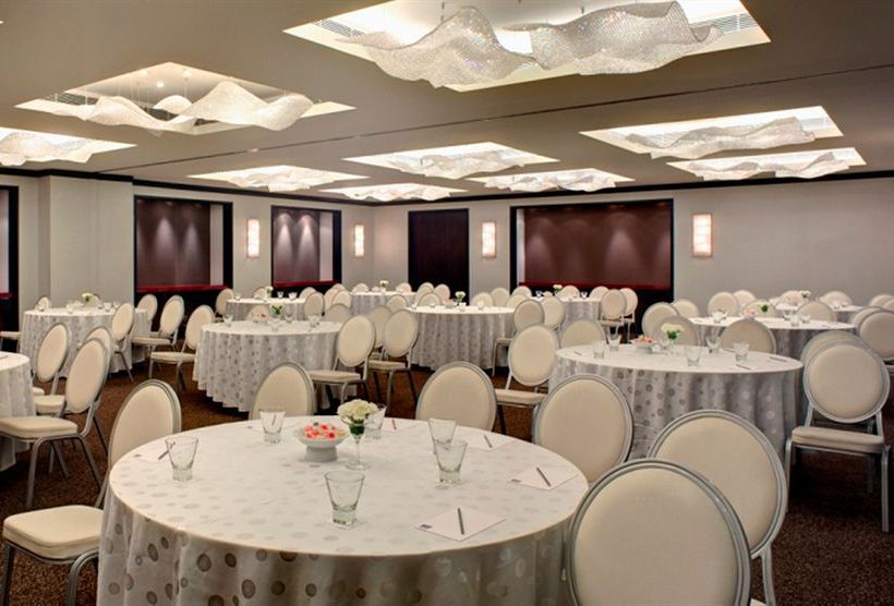 Hotel The Park Chennai 3