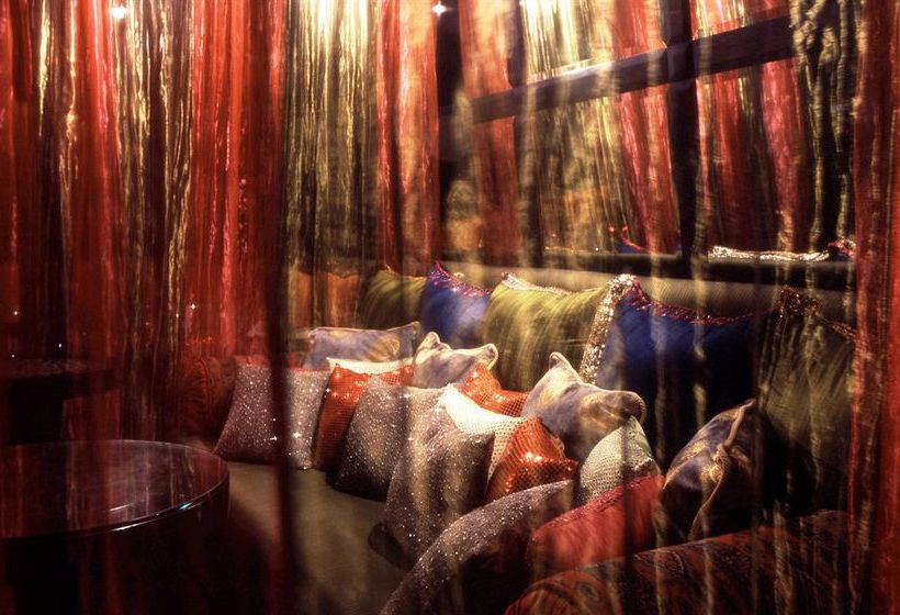 Hotel The Park Chennai 4