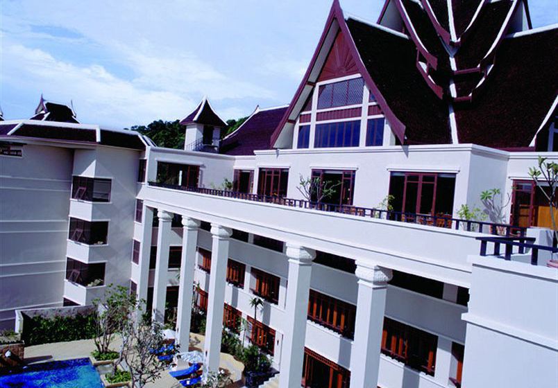 Hotel Pavilion Queen's Bay 2