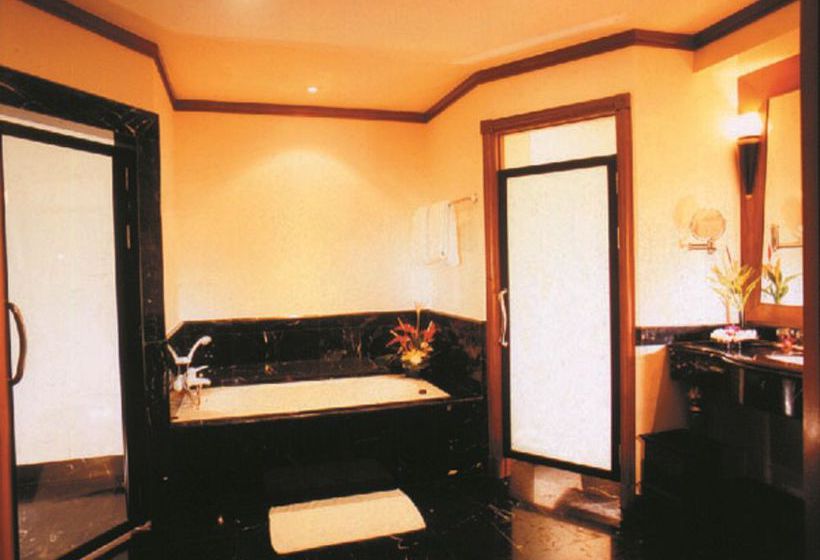 Hotel Pavilion Queen's Bay 4