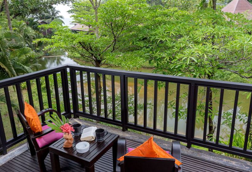 Khao Lak Wanaburee Resort 1
