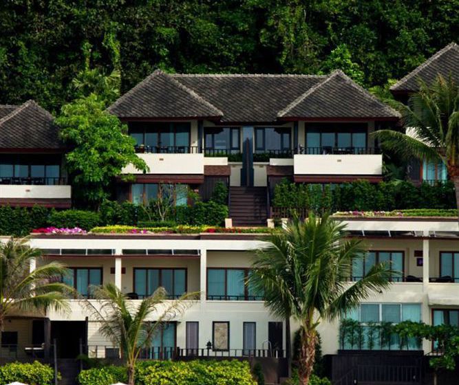 Andaman White Beach Resort 8