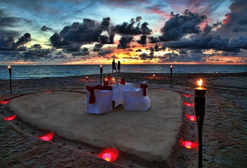 Andaman White Beach Resort 9