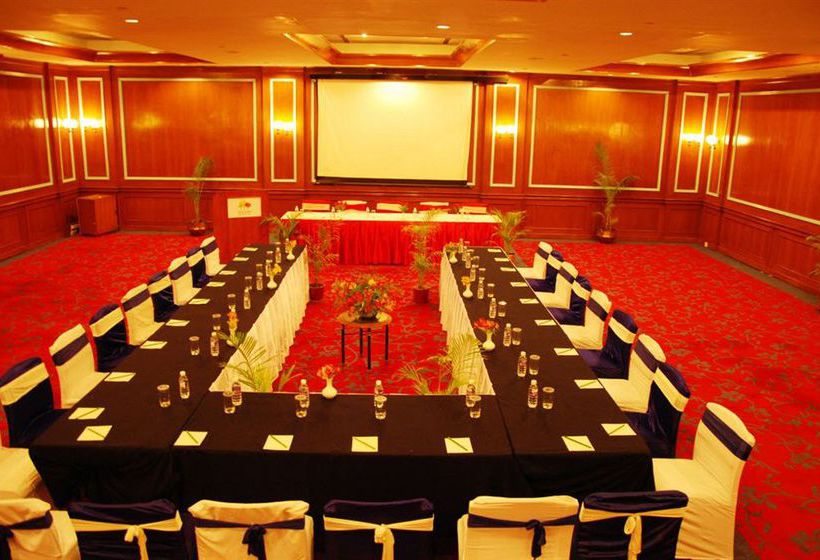 Hotel Gem Park-Ooty 11