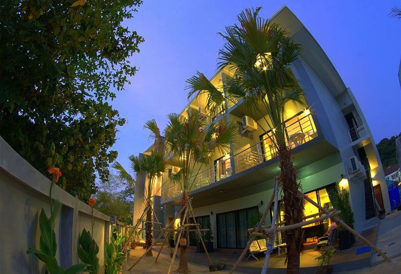 Tonsai Village Resort 11