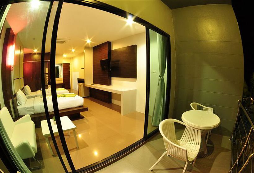 Tonsai Village Resort 9