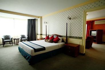 Hotel Amarin Lagoon 2