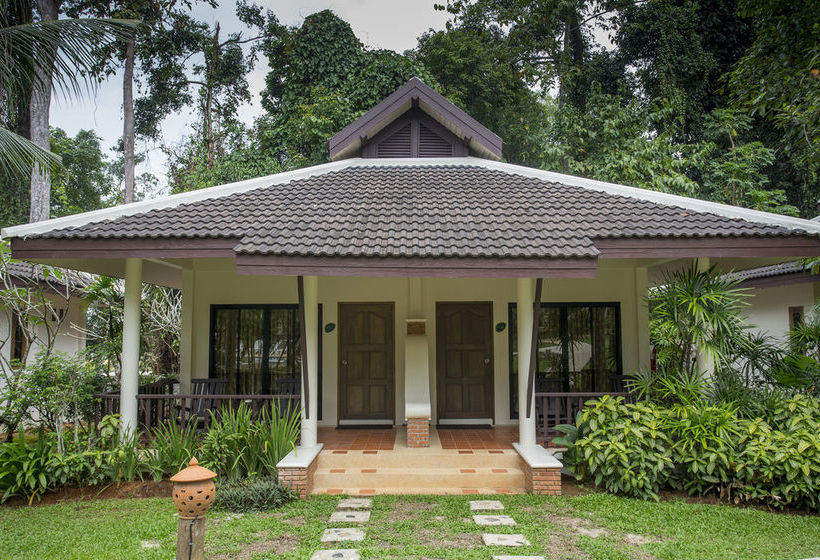 Resort The Leaf on The Sands 5