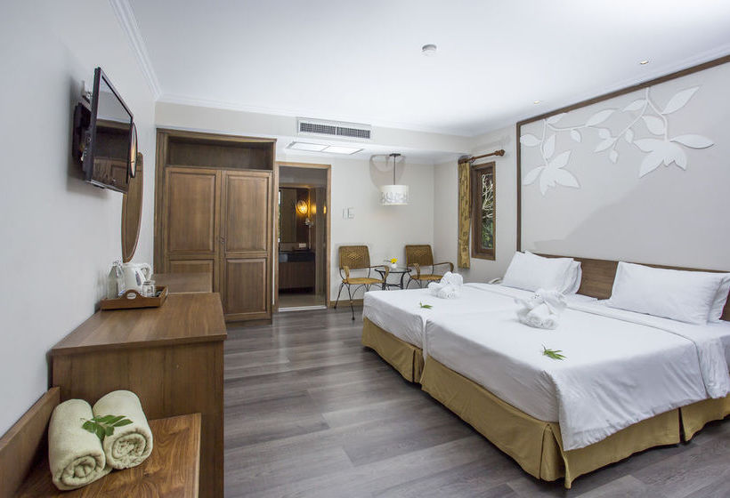 Resort The Leaf on The Sands 6