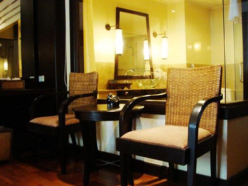 Mukdara Beach Villa & Spa Resort 15