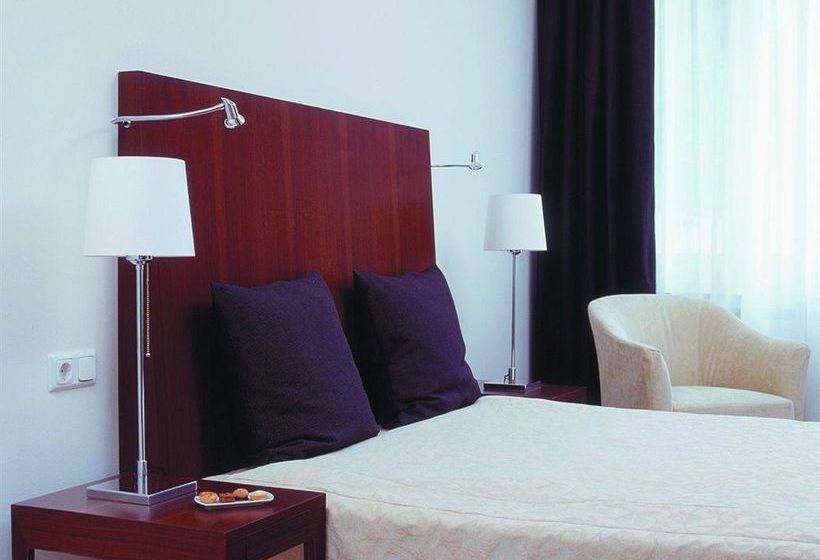 Steigenberger Hotel Metropolitan 17