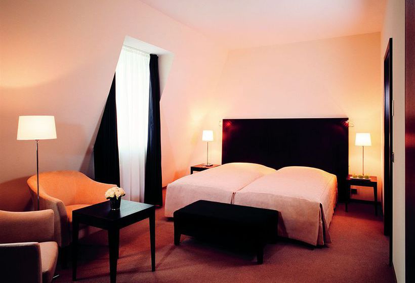 Steigenberger Hotel Metropolitan 18