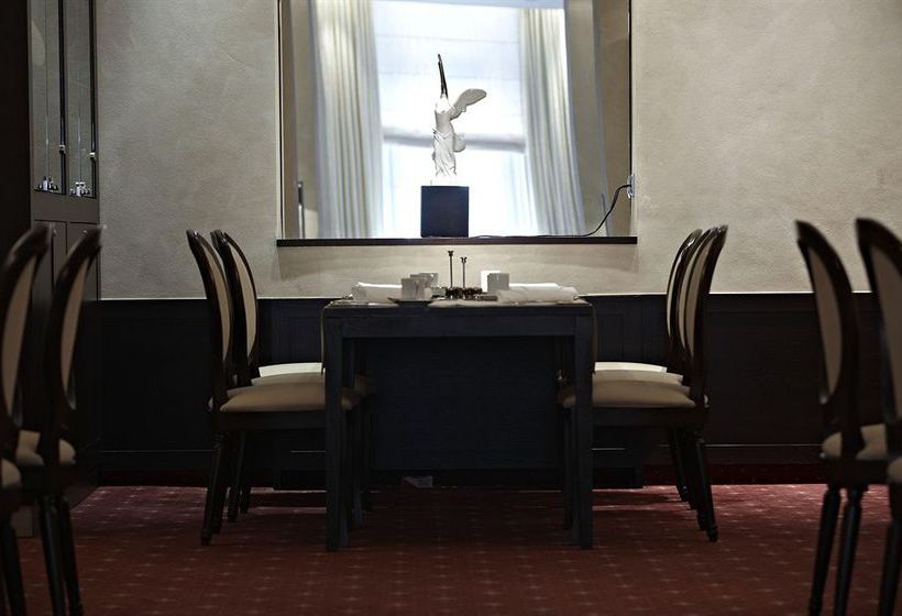 Steigenberger Hotel Metropolitan 9