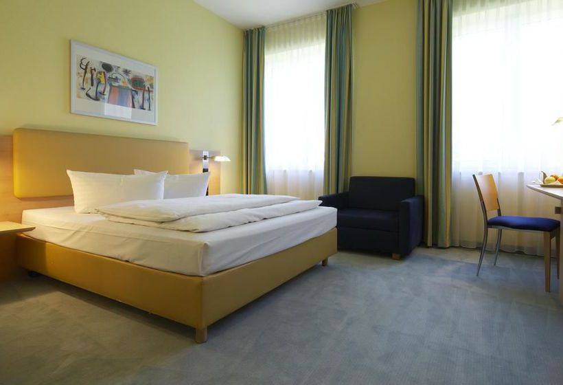 Hotel Intercity Hauptbahnhof 10