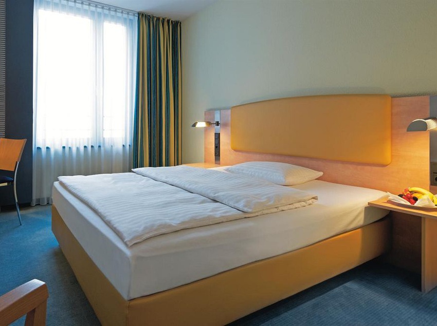 Hotel Intercity Hauptbahnhof 2