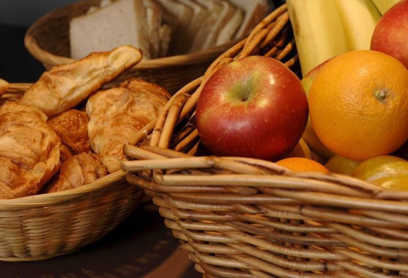 Hotel Intercity Hauptbahnhof 9