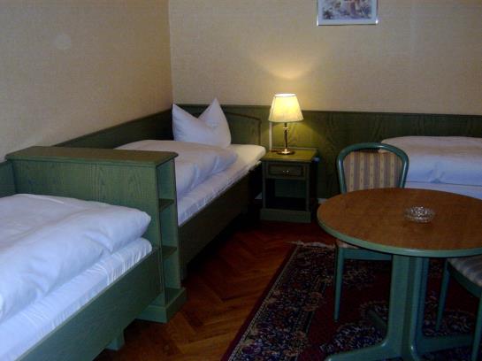 1a-Park Hotel Berlin Schloss Kaulsdorf 14