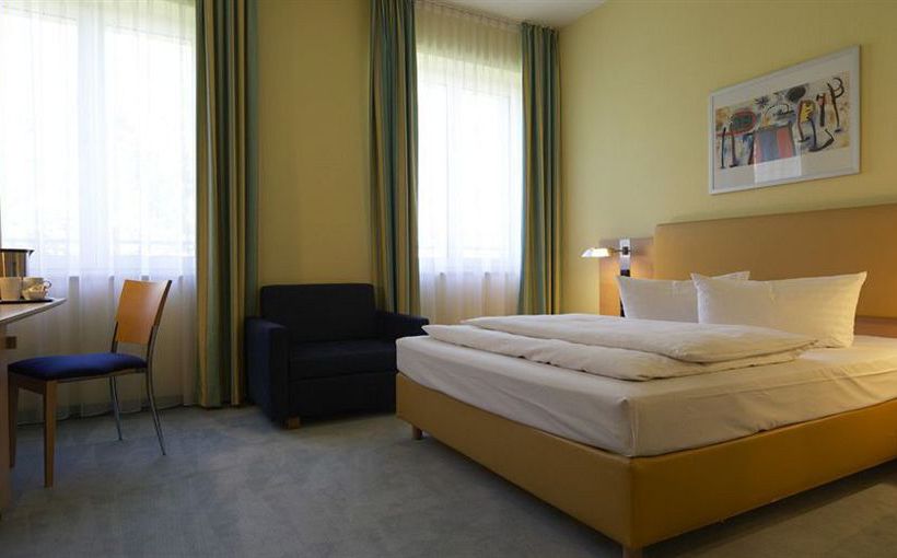 InterCityHotel Düsseldorf 1