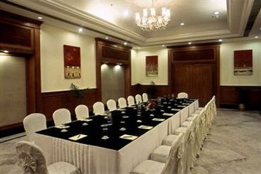 Katriya Hotel & Towers 10