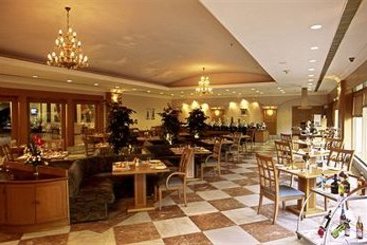 Katriya Hotel & Towers 17