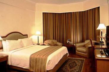 Katriya Hotel & Towers 5